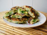 烫面韭菜饼