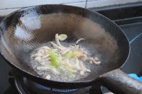 雪里蕻肉丝炒黄豆