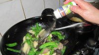 荷兰豆炒腊肠