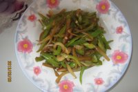 尖椒炒榨菜丝