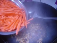 彩椒土豆粉