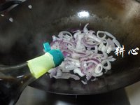 油焖黑椒排骨