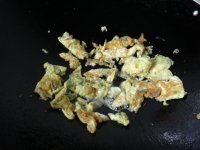 芹菜叶煎鸡蛋