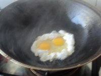 芦笋腊肠蛋炒饭
