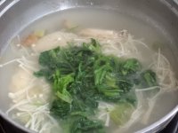 鸡翅金针菠菜汤