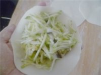 西葫芦鸡蛋包子