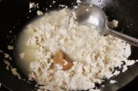 韭菜炖豆腐