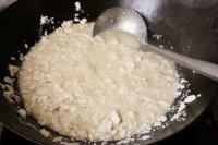 韭菜炖豆腐