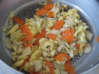 胡萝卜鲍菇炒鸡蛋
