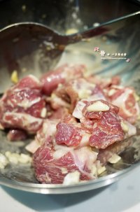 秘制金银蒜XO酱蒸排骨