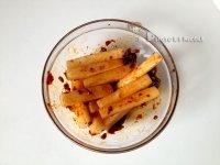 油辣白萝卜条