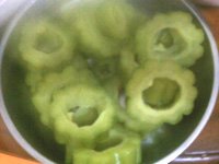 苦瓜圈蛋