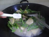 土豆炖豆角