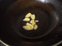 松茸菌炖鸡