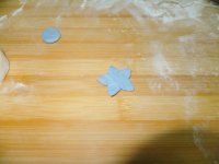 蓝色花糯米团