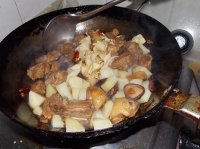 土豆烧啤酒鸭