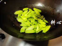 鸡汁炒芥蓝头