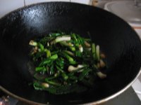 大蒜炒黄豆