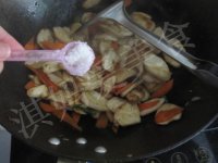辣椒胡萝卜炒杏鲍菇