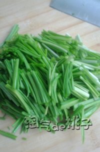 蒜苗胡萝卜炒豆芽