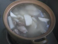 排骨煲白萝卜汤