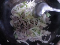酸辣椒炒鸡胗