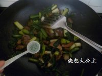 蒜苗炒肉