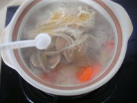 三蔬蛤蜊汤