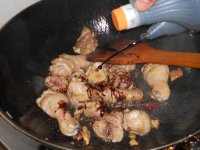 鸡腿炖土豆