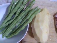 小脆排炖土豆芸豆