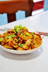 杏鲍菇炒肉片