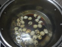 卤鹌鹑蛋