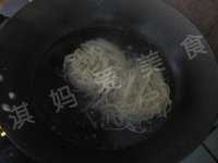 豆芽韭菜炒面