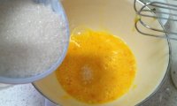 葡萄干马拉糕