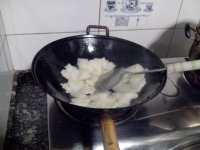 木耳白菜根炒肉片