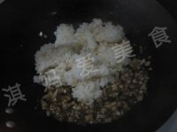 香菇鸡蛋炒饭