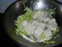 蒜黄炒豆腐