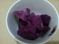 黑芝麻花生紫薯汤圆