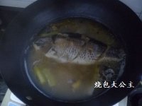 鲫鱼炖豆腐