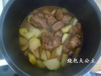 土豆炖排骨