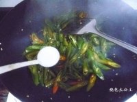 小尖椒炒鸡蛋