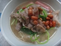 丸子羊肉煮面条