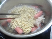 丸子羊肉煮面条