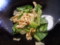 干豆腐炒油麦菜