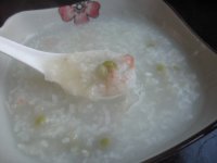 鲜虾银耳豌豆粥