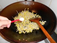 清炒黄豆芽