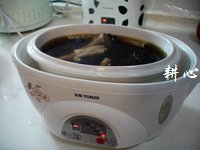 黑虎掌花胶炖鸡脚汤