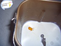 奶香果酱面包