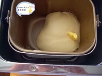 奶香果酱面包