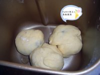 奶香果酱面包